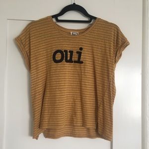 Oui graphic tee